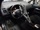 toyota-auris-