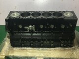ISUZU 6HK1XYSA Puolimoottori