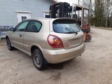 Nissan Almera 1,8 hb-04