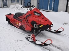 Polaris Axys 850