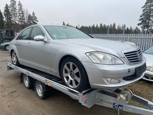 Mercedes w221 S 320 cdi osina