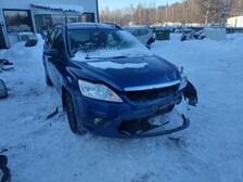Ford focus 1.6 bensiini manuaali