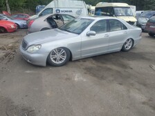 Mercedes-Benz S320