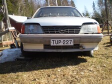 opel rekord e2