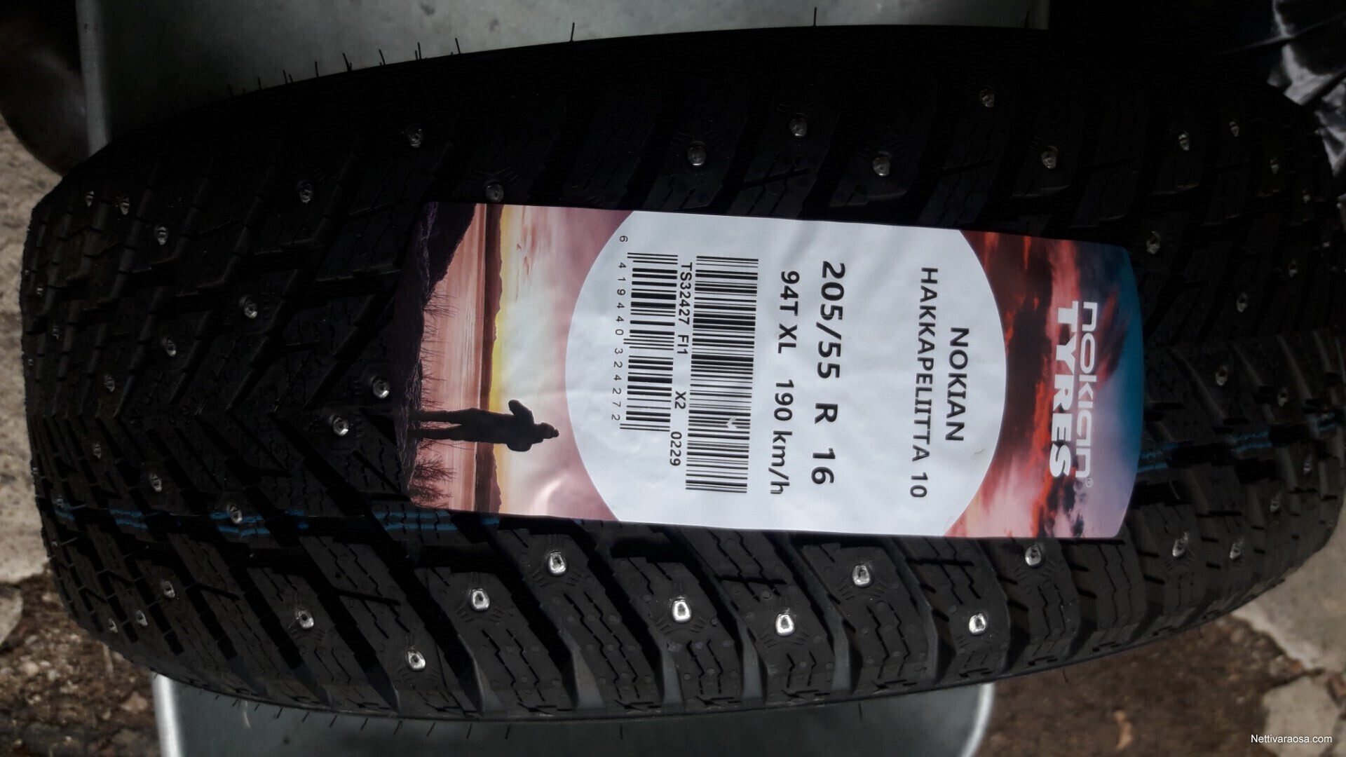 Nettivaraosa - Nokian Hakkapeliitta 10 - Uudet - Tyres - Nettivaraosa