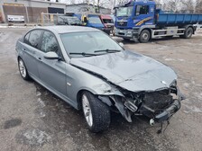 BMW E90