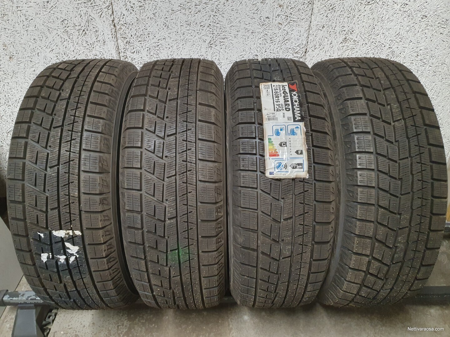 Nettivaraosa - Yokohama iceGUARD iG60 2018 - 215/60R16 95Q kitkarenkaat ...