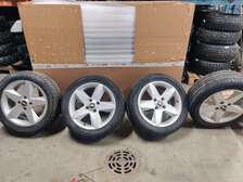 Chevrolet  kesärenkaat pulttijako 4x115 225 50 17