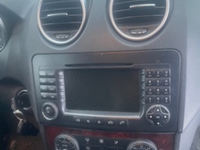 Mercedes ML  w164 command soitin