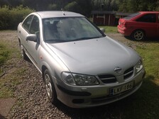 Nissan Almera