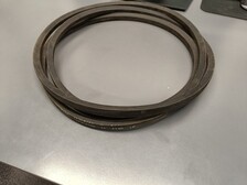 Lisicki Z178  Hihna lieriöniittokoneeseen