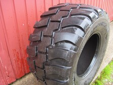 Kärryn pyöriä Erilaisia peräkärryn renkaita