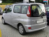 TOYOTA YARIS VERSO