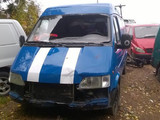 Ford Transit 2,5D pitkä puolikorkea